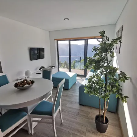 Casa Miradouro Cova